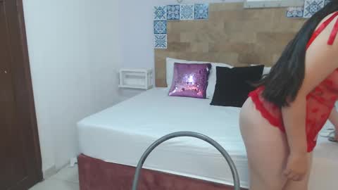 scarlet  online show from October 4, 11:05 am