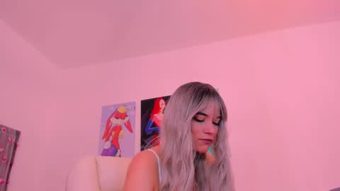 Scarletliz online show from October 13, 12:30 pm