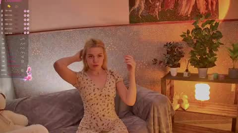 Skarlet online show from May 14, 3:23 am