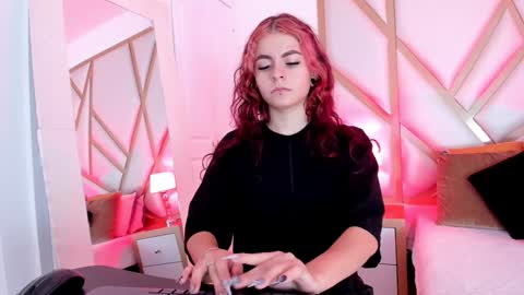 Scarlet online show from January 28, 12:11 pm