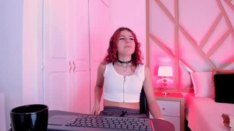 Scarlet online show from December 5, 12:33 pm