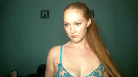 Scarlet Satine online show from April 13, 11:00 am