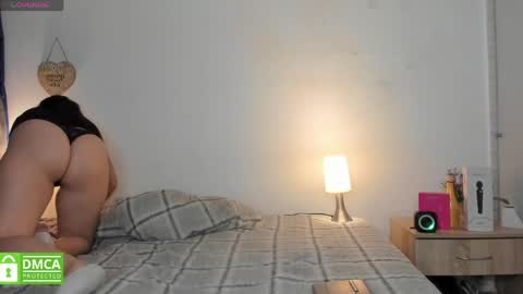 Scarlett Evans online show from May 17, 1:38 am
