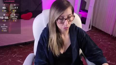 Scarlett online show from May 17, 11:53 am