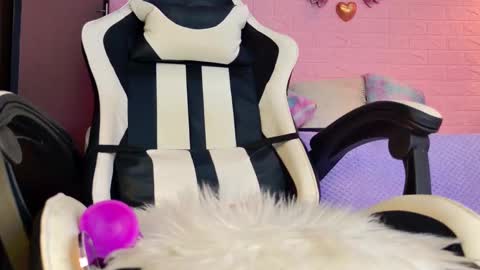 scarlett_099 online show from September 18, 2:37 pm