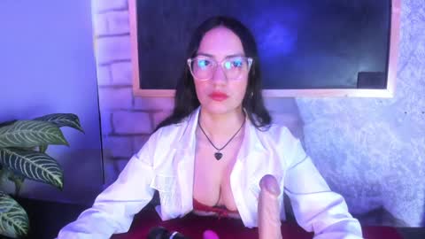 SCARLETT FOX  online show from January 3, 11:14 am