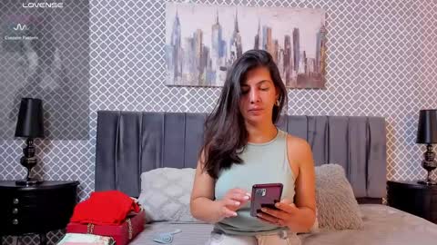 Snapshot of scarlett_moore_ chatting on January 10, 1:52 pm Scarlett online show from January 10, 1:52 pm