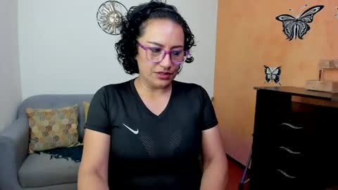 Scarlett sax online show from May 6, 10:25 pm