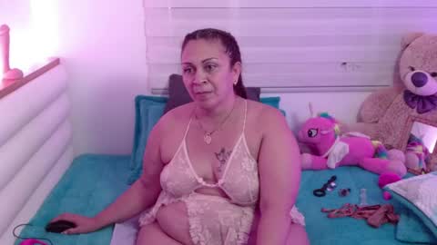 scarlettbooty online show from May 11, 2:45 pm