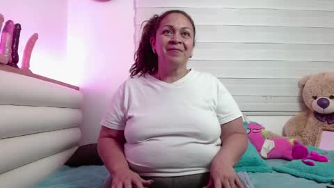 scarlettbooty online show from May 26, 9:30 am