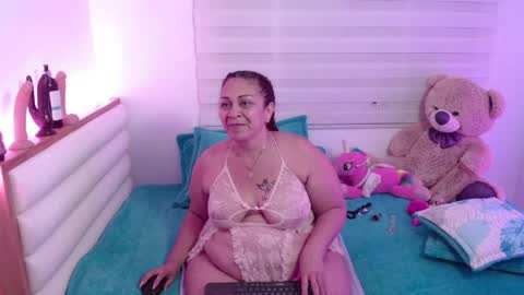 scarlettbooty online show from May 11, 11:23 am