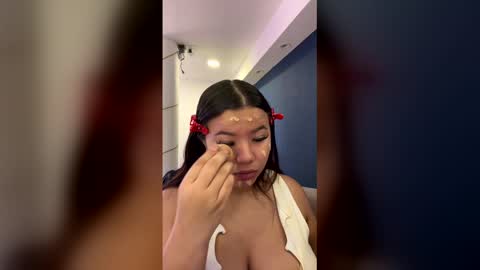 ScarlettDavis1  online show from May 23, 12:14 pm