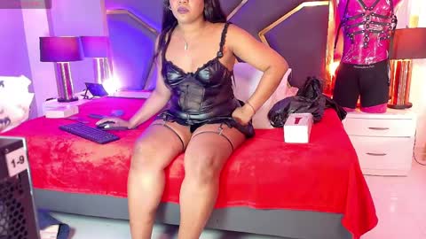 Scarlett Hot online show from March 20, 12:10 pm