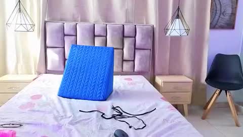 scarlettjonson_ online show from February 2, 1:21 pm