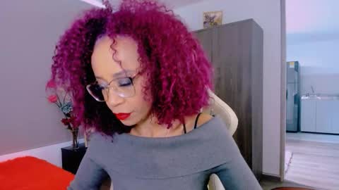 Scarlett online show from February 3, 9:18 pm