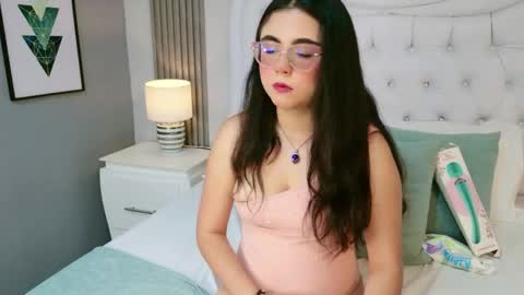 Scarlett Petrova online show from May 11, 11:34 am