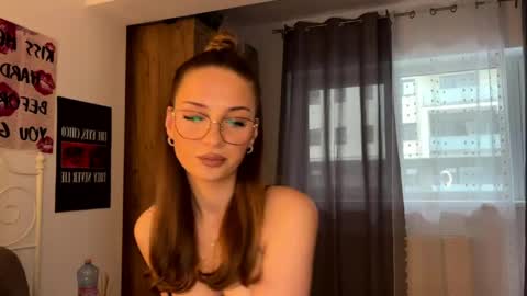 ScarlettSmithz online show from May 19, 3:46 am