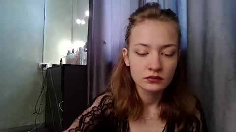 Elsa online show from May 25, 7:29 am