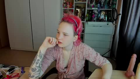 Rina online show from May 14, 7:25 am