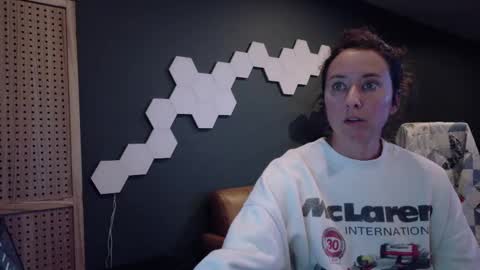 Scout has fun online show from November 21, 2:35 am