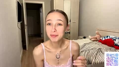 Kate online show from May 12, 7:20 pm