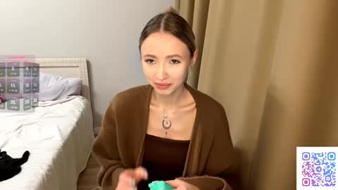 Kate online show from May 1, 9:07 pm