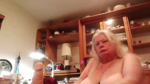 secretbbw_gilf online show from February 6, 7:02 am