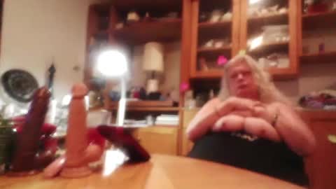 secretbbw_gilf online show from February 2, 6:15 am