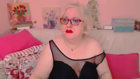 Snapshot of secretloverbbw chatting on September 12, 6:59 pm Alice online show from September 12, 6:59 pm