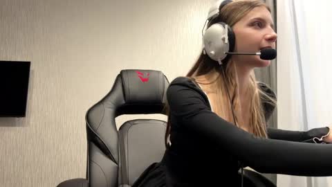 Nika online show from April 21, 12:01 pm