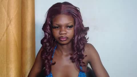 seductive_sugar247 online show from May 20, 2:08 am