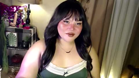 seductivecurvesxxx online show from May 6, 5:39 pm
