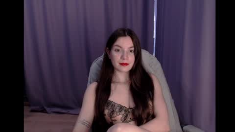 Emily online show from May 9, 11:45 am