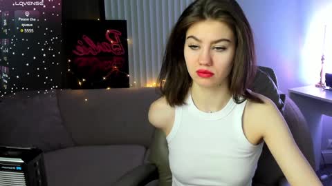 Selena online show from February 4, 12:51 am