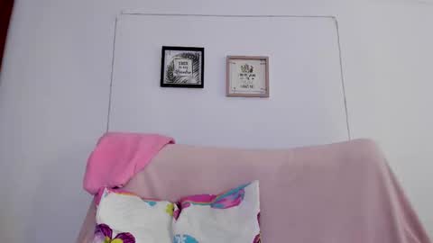 Karen online show from March 23, 1:28 pm