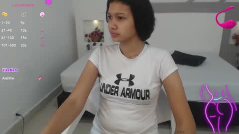 selenafox6 online show from March 5, 4:35 am