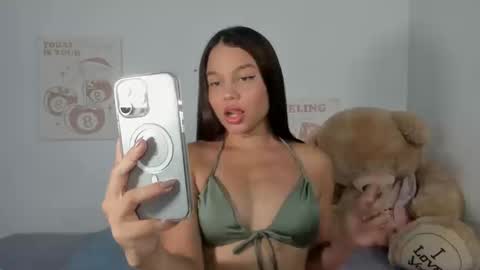 Selena online show from September 9, 7:57 pm