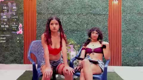 Selena reyess online show from September 13, 10:29 pm