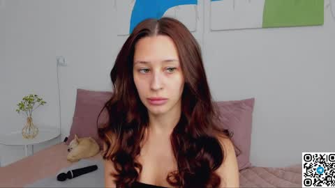 Selena online show from April 9, 8:53 am