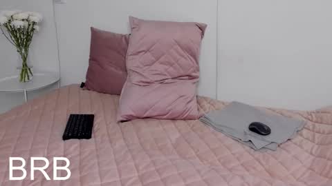 Selena online show from October 19, 8:16 am