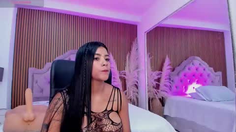 selenastonne online show from January 9, 11:31 pm