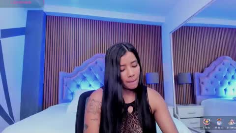 selenastonne online show from October 27, 8:47 pm