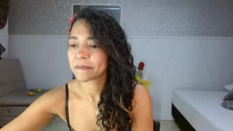 Selene online show from May 11, 1:13 pm
