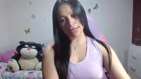 selene_mixx online show from April 1, 8:06 pm