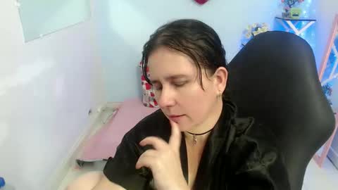 selene online show from January 9, 7:07 pm