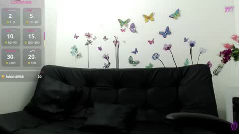 selene online show from May 23, 3:10 pm