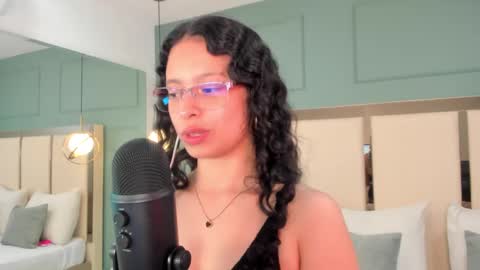 Selene Rousse  online show from September 25, 3:16 am