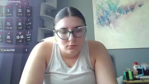 Selene online show from October 17, 6:00 pm