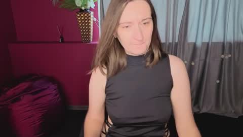 selestiasonata online show from June 26, 5:41 am