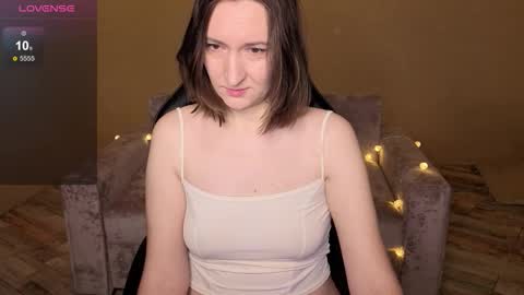 selestiasonata online show from February 8, 2:37 am